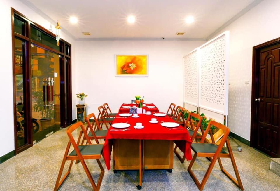 Royal Hotel Ha Noi Ханой Екстериор снимка